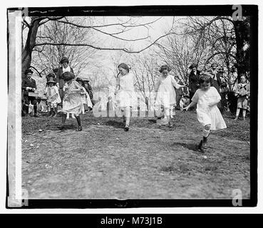 Osterei rolling, 1921, 3-28-21 LOC npcc. 03832 Stockfoto