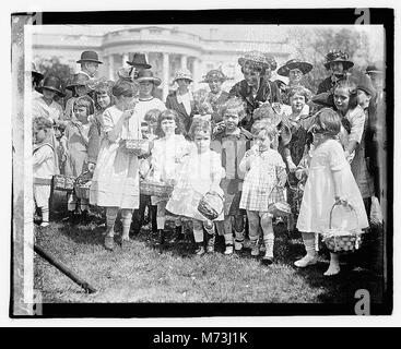 Osterei rolling, 1921 LOC npcc. 03834 Stockfoto