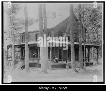 Schöne Aussicht von der General Grant Mountain Home, wo er seine letzten Tage in die frische Luft des Mt. McGregor, an der Drexel Cottage-The Allgemein in der Ruhe gesehen auf der Seite Veranda; Dr. Douglas LCCN 2001695046 Stockfoto