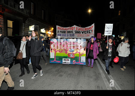 Rom, Italien. 8. März, 2018. Tag der Frauen in Rom. Credit: Vito Arcomano/Alamy leben Nachrichten Stockfoto