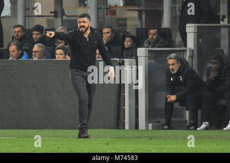 Mailand, Italien. 8. März, 2018. Während dem Spiel UEFA Europa League zwischen AC Mailand und FC Arsenal FCat Meazza Stadion. 8. Mars 2018 Credit: FABIO UDINE/Alamy leben Nachrichten Stockfoto