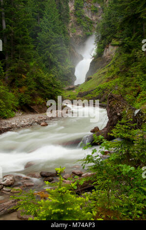 Bear Creek Falls, Glacier National Park, British Columbia, Kanada Stockfoto