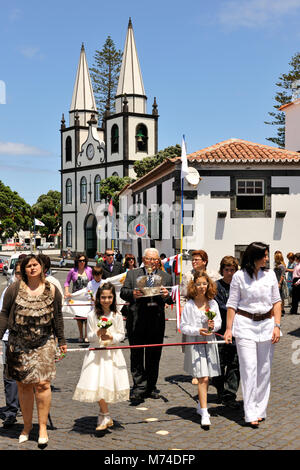 Heiliger Geist (Espirito Santo) Festlichkeiten an Madalena. Pico, Azoren, Portugal Stockfoto