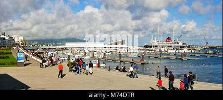 Die Marina von Ponta Delgada, Sao Miguel Island. Azoren, Portugal Stockfoto