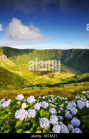 Die Caldeira, Der große vulkanische Krater von Faial. Azoren, Portugal Stockfoto