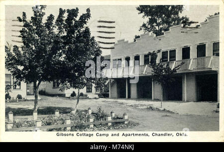 Gibson's Cottage Camp und Apartments (NBY) 433150 Stockfoto