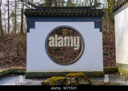 Runde Fenster im China der chinesische Garten Stockfoto