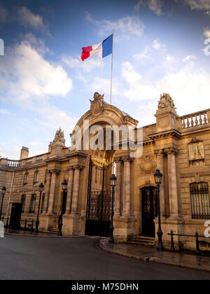 Eingang zum Elysee-Palast, Ort des französischen Präsidenten, rue du faubourg Saint Honore, Paris Frankreich Stockfoto