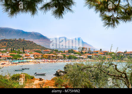 Anzeigen von Stoupa Strand, in Messenien, Griechenland. Stockfoto