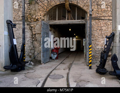 Balaklawa, Russland - 14. November 2015: Verlassen Sie die U-Bahn Naval Museum komplexe "balaklawa', Krim Stockfoto