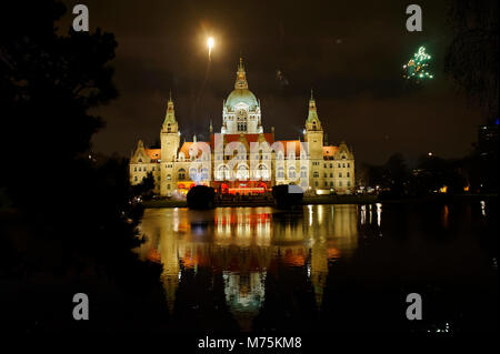 Silvester bin Neues Rathaus in Hannover Niedersachsen. Silvester im Neuen Rathaus in Hannover, Deutschland. Stockfoto