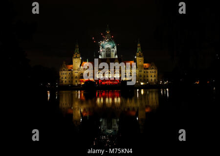 Silvester bin Neues Rathaus in Hannover Niedersachsen. Silvester im Neuen Rathaus in Hannover, Deutschland. Stockfoto