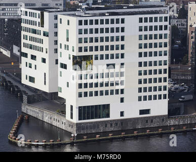 Palast der Justiz (Paleis van Justitie), von Felix Claus, IJdock, Amsterdam, Niederlande. Stockfoto