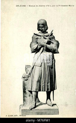 Die Statue von Jeanne d'Arc in Orleans, die von Prinzessin Marie geschaffen wurde, ehrt die Rolle der französischen Heldin im Hundertjährigen Krieg. Die Skulptur steht in Orleans, Frankreich und erinnert an Joans Führung und ihre Verbindung zur Stadt. Stockfoto