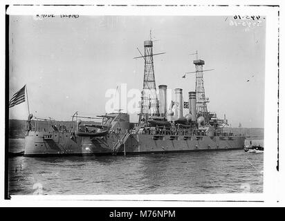 Dieses Bild zeigt Rhode Island und konzentriert sich auf die Küstenmerkmale und die historische Bedeutung. Der Bundesstaat ist bekannt für sein maritimes Erbe, seine malerische Küste und seine geringe Größe im Nordosten der USA. Stockfoto