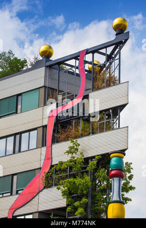 Fernwarme Kraftwerk, Fassade von Eco neu gestaltet - Architekt Friedensreich Hundertwasser, Spittelau, Wien, Österreich, Europa Stockfoto