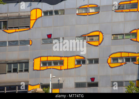 Fernwarme Kraftwerk, Fassade von Eco neu gestaltet - Architekt Friedensreich Hundertwasser, Spittelau, Wien, Österreich, Europa Stockfoto