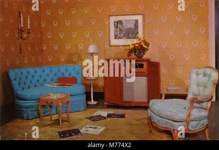 Dieses Bild zeigt HiFi-Audiogeräte, die exklusiv im Bueschers in der Euclid Avenue 1438 angeboten werden. Der Schwerpunkt liegt auf erstklassiger Soundtechnologie, die in einem speziellen Store präsentiert wird. Stockfoto