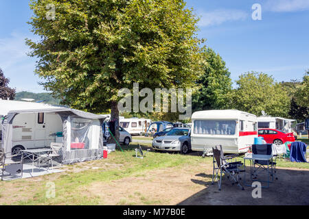 Campingplatz in Kaiteriteri Erholung finden, Kaiteriteri Beach, Kaiteriteri, Tasman, Neuseeland Stockfoto