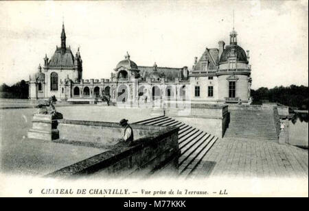 6 Chateau de Chantilly, Vue pris de la Terrasse (Blick von der Terrasse) (NBY 9955) Stockfoto