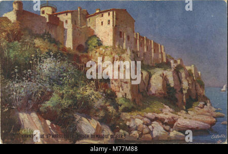 Ein Foto des Gefängnisses der Eisernen Maske auf der Île Sainte-Marguerite vor Cannes, Frankreich. Diese historische Festung beherbergte den geheimnisvollen Mann in der Eisernen Maske im 17. Jahrhundert mit einer faszinierenden Geschichte der Gefangenschaft und Legende. Stockfoto