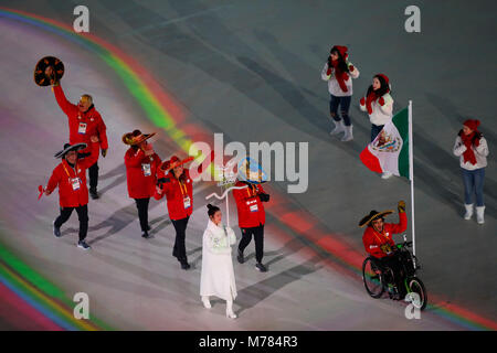 Pyeongchang, Südkorea. 9 Mär, 2018. Delegation von Mexiko betritt das Stadion während der Eröffnungsfeier der Paralympischen Spiele 2018 PyeongChang Winter in PyeongChang Olympiastadion, Pyeongchang, Südkorea, am 9. März 2018. Credit: Wang Jingqiang/Xinhua/Alamy leben Nachrichten Stockfoto