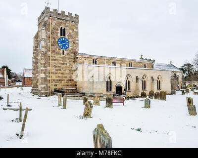 St Andrews Kirche im Winter Aldborough in der Nähe von Moffat North Yorkshire England Stockfoto