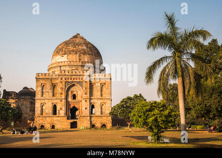 Bara und Gumbad Moschee, Lodhi Gärten (Lodi Gärten), New Delhi, Indien, Asien Stockfoto