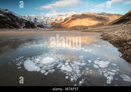 Eis blasen, Montespluga, Chiavenna Tals, Provinz Sondrio, Valtellina, Lombardei, Italien, Europa Stockfoto