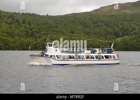 Die Dame vom See Vergnügen, Boot, eine Kreuzfahrt auf Loch Katrine in die Trossachs National Park, Stirlingshire, Schottland, UK Stockfoto