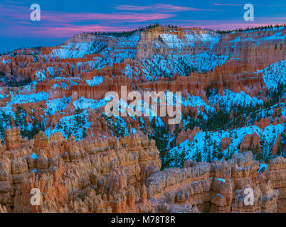 Dämmerung, Bryce Canyon National Park, Utah Stockfoto