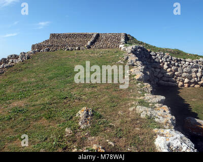 Sassari, Sardinien. Monte d'Accoddi prähistorischen Bereich (4000 Jahre v. Chr.) Stockfoto