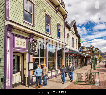 Geschäfte bei Elk Avenue in Crested Butte, Colorado, USA Stockfoto