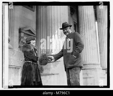 Betty Gramm & Gen. Freling (...) LCCN 2016827468 Stockfoto