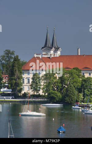 Herzogliche bayerische Brauerei der Abtei Tegernsee, Tegernsee am Tegernsee, Tegernseer Tal, Oberbayern, Bayern, Süddeutschland, Deutschland, Stockfoto