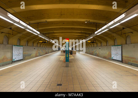 U-Bahn station Opernplatz, Westend, Frankfurt am Main, Hessen, Deutschland Stockfoto