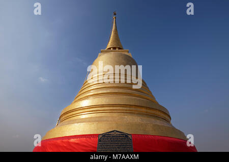 Goldenen Chedi Phu Khao Thong, goldenen Berg in Wat Saket, Bezirk Pom Präp Sattru Phai, Bangkok, Thailand Stockfoto