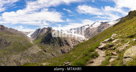 Österreich, Tirol, Ötztal, Obergurgl, Aussicht bis zum Ende des Tals der Gurgler Tal im Ötztal Stockfoto