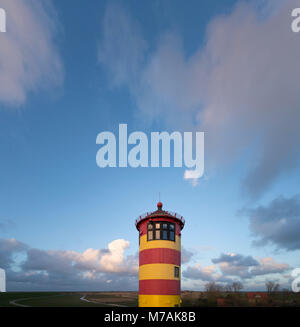 Deutschland, Niedersachsen, Ostfriesland, Krummhörn, den Leuchtturm von Pilsum, auch aus dem Film mit dem Komiker Otto Waalkes bekannt, Stockfoto