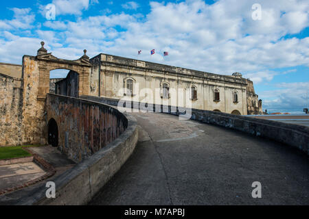 Eingangstor zum El Morro Fort, San Juan, Puerto Rico, Karibik Stockfoto