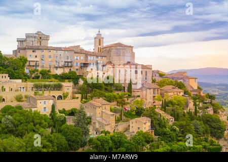 Frankreich, Provence, Gordes Stadt, Stockfoto