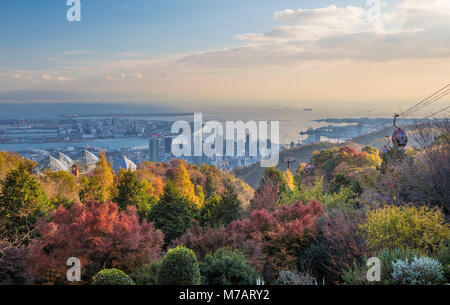 Japan, um die Stadt Kobe aus Nunobiki Herb Garden Stockfoto