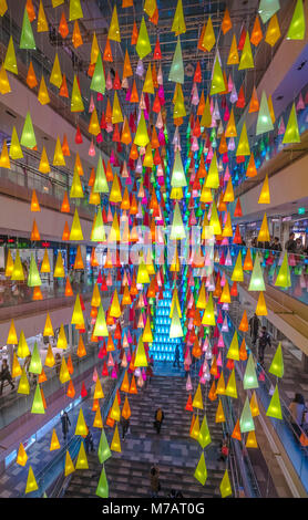 Japan, Tokyo City, Omotesando Bezirk, Omotesando Hills Shopping Center Stockfoto