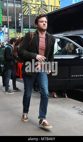 NEW YORK, NY März 09: Jack Cutmore-Scott bei Good Morning America über neue ABC-Serie Täuschung in New York zu sprechen. März 09, 2018 Credit: RW/MediaPunch Stockfoto