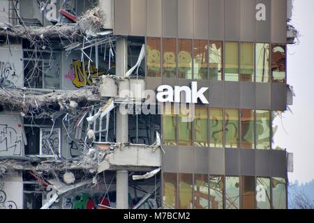 Freiburg, Deutschland, 10. März 2018, 'Demolition der Freiburger Volksbank 'Credit: mediensegel/Alamy leben Nachrichten Stockfoto