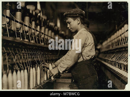 Ein abnehmerantrieb Junge in Globus Cotton Mill, Augusta, Ga. LOC cph. 3a 32052 Stockfoto