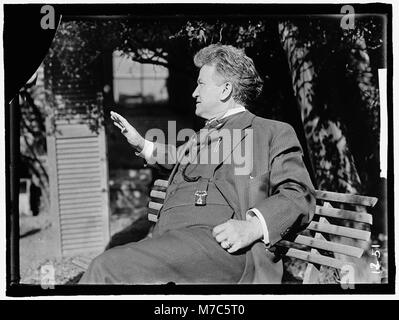 LAFOLLETTE, Robert M. REP. 1885-1891; Gouverneur von Wisconsin, 1901-1906; SENATOR, 1906-1925 LCCN 2016863760 Stockfoto