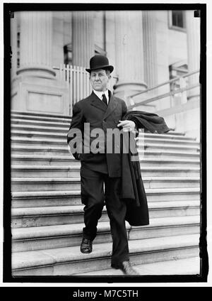 Ein Porträt von Harry Lane, US-Senator aus Oregon, der von 1913 bis 1917 diente. Seine Amtszeit war von bedeutenden politischen und sozialen Veränderungen während des frühen 20. Jahrhunderts geprägt. Stockfoto