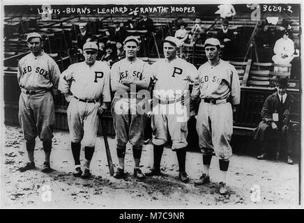 Duffy Lewis & Harry Hooper, Boston AL; Ed Burns, Philadelphia NL; Niederländisch Leonard, Boston AL; Gavvy Cravath, Philadelphia NL (Baseball) LCCN 2001704356 Stockfoto