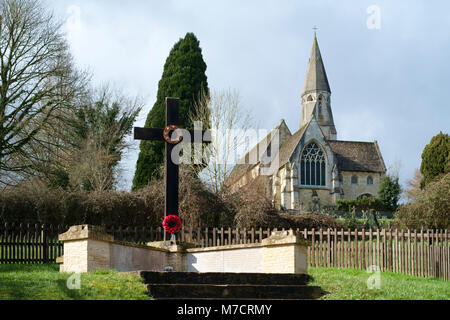 Der Kalvarienberg bei Woodchester Priory, Nailsworth, Gloucester. Der erste der Erste Weltkrieg Gedenkstätten, markiert auch George Arthur Shee Stockfoto